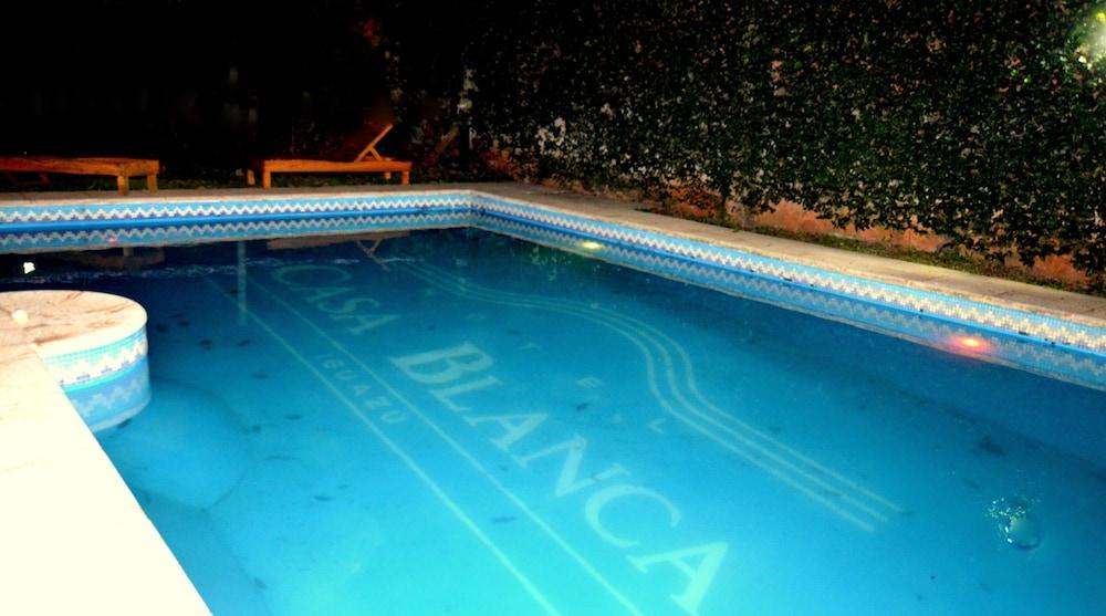 Hosteria Casa Blanca Iguazu Puerto Iguazú Exteriör bild